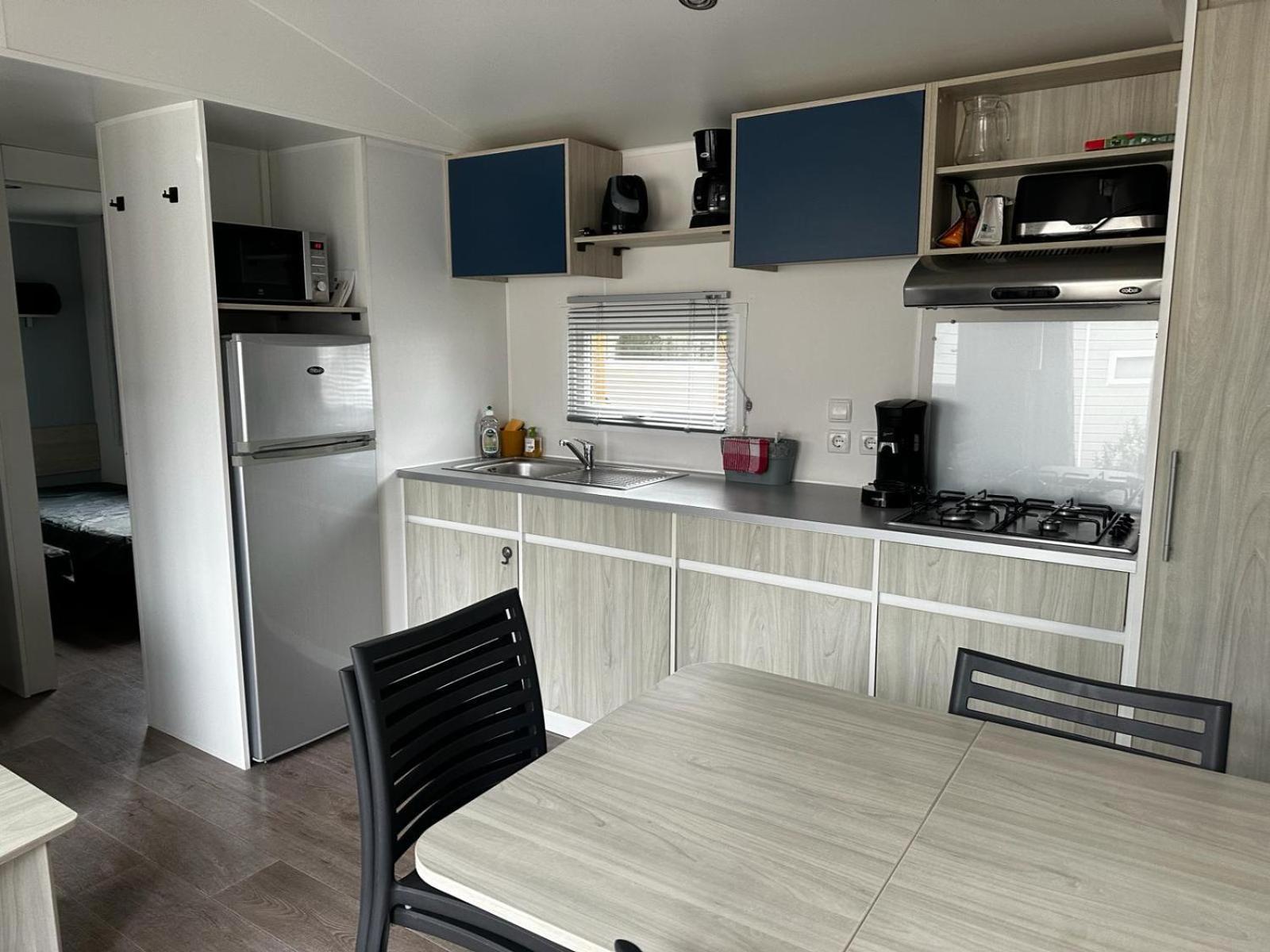 Mobilhome Clim La Falaise 4 Etoiles Narbonne Exterior photo