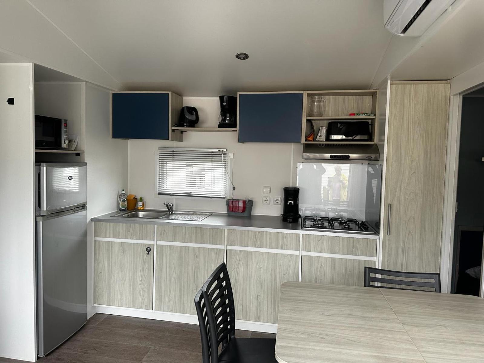 Mobilhome Clim La Falaise 4 Etoiles Narbonne Exterior photo